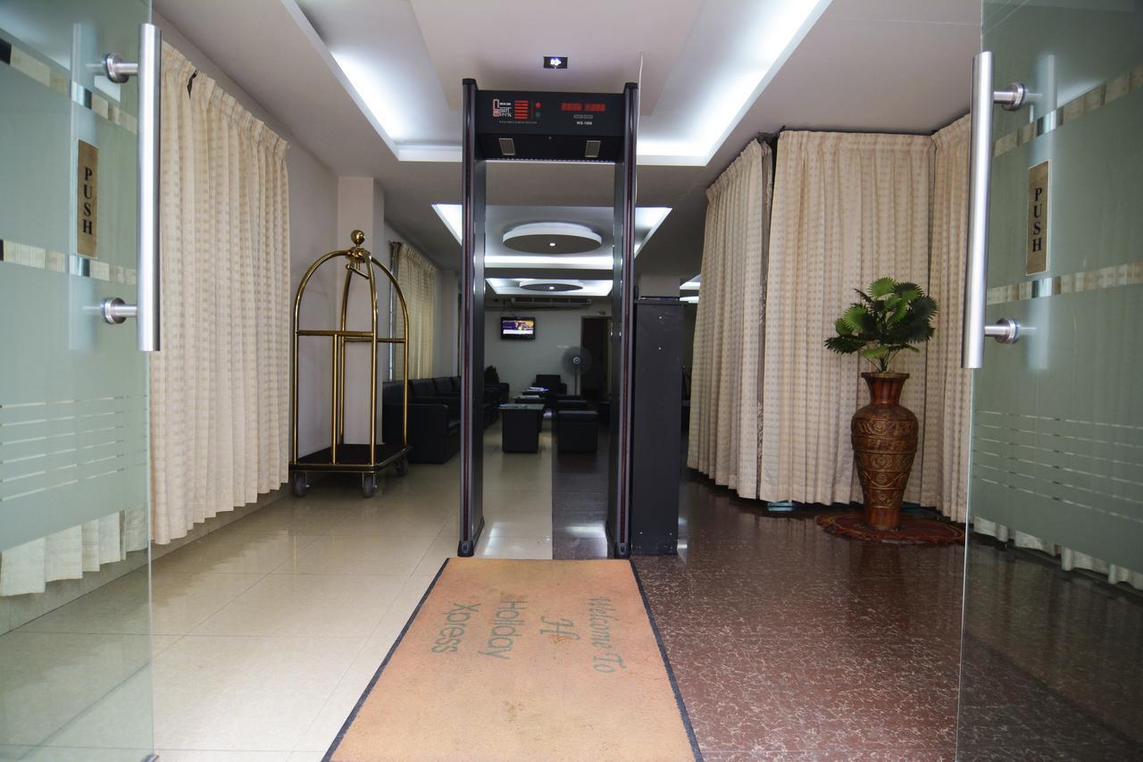 Holiday Xpress Dhaka Exterior photo